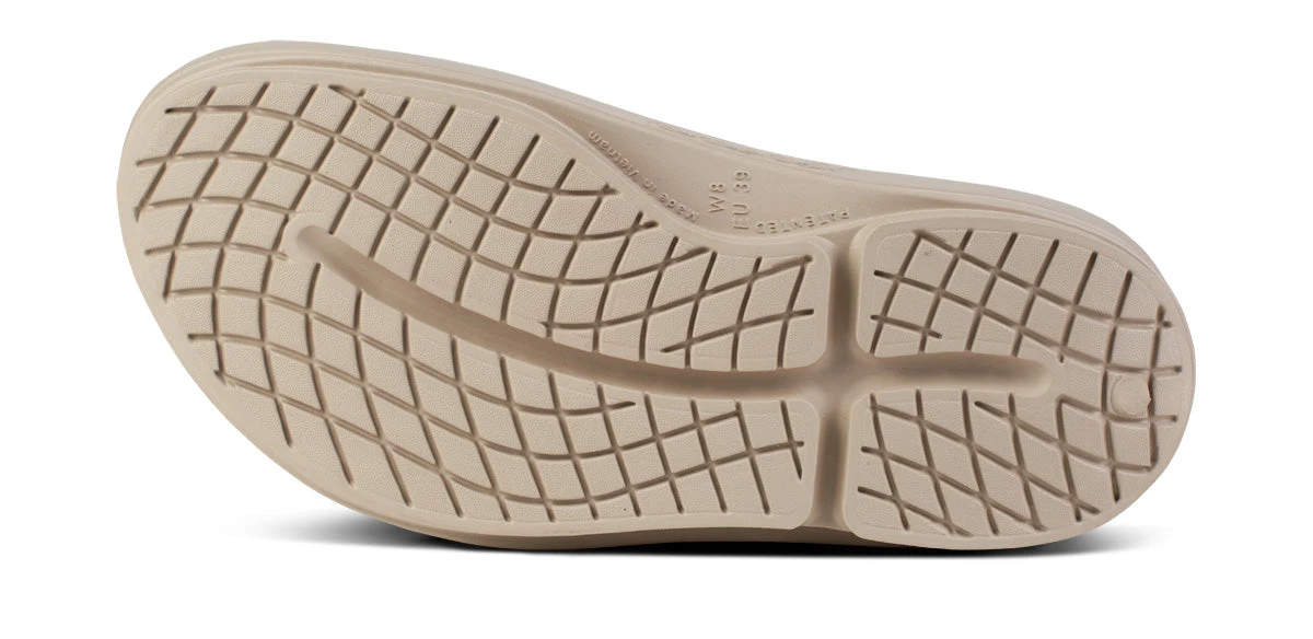 OOfos Women's OOmega OOahh Sandal - Nomad - Image 10