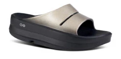 OOfos Women's OOmega OOahh Luxe Sandal - Latte