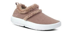 OOfos Women's OOcoozie Low Shoe - Chocolate