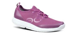 OOfos Women's OOmg Sport LS Low Shoe - Plum