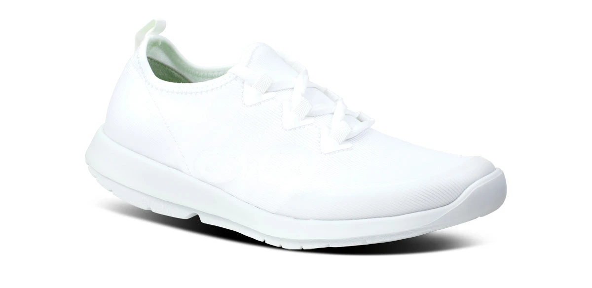 OOfos Women's OOmg Sport LS Low Shoe - White